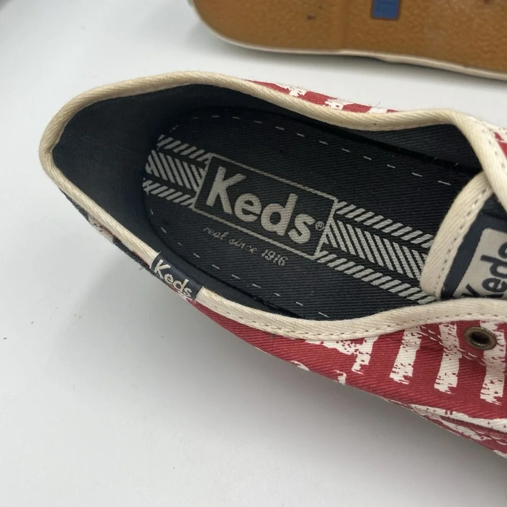 KEDS Women's‎ CHILLAX Slip On American Flag RED WHITE BLUE Stars & Stripes 9.5